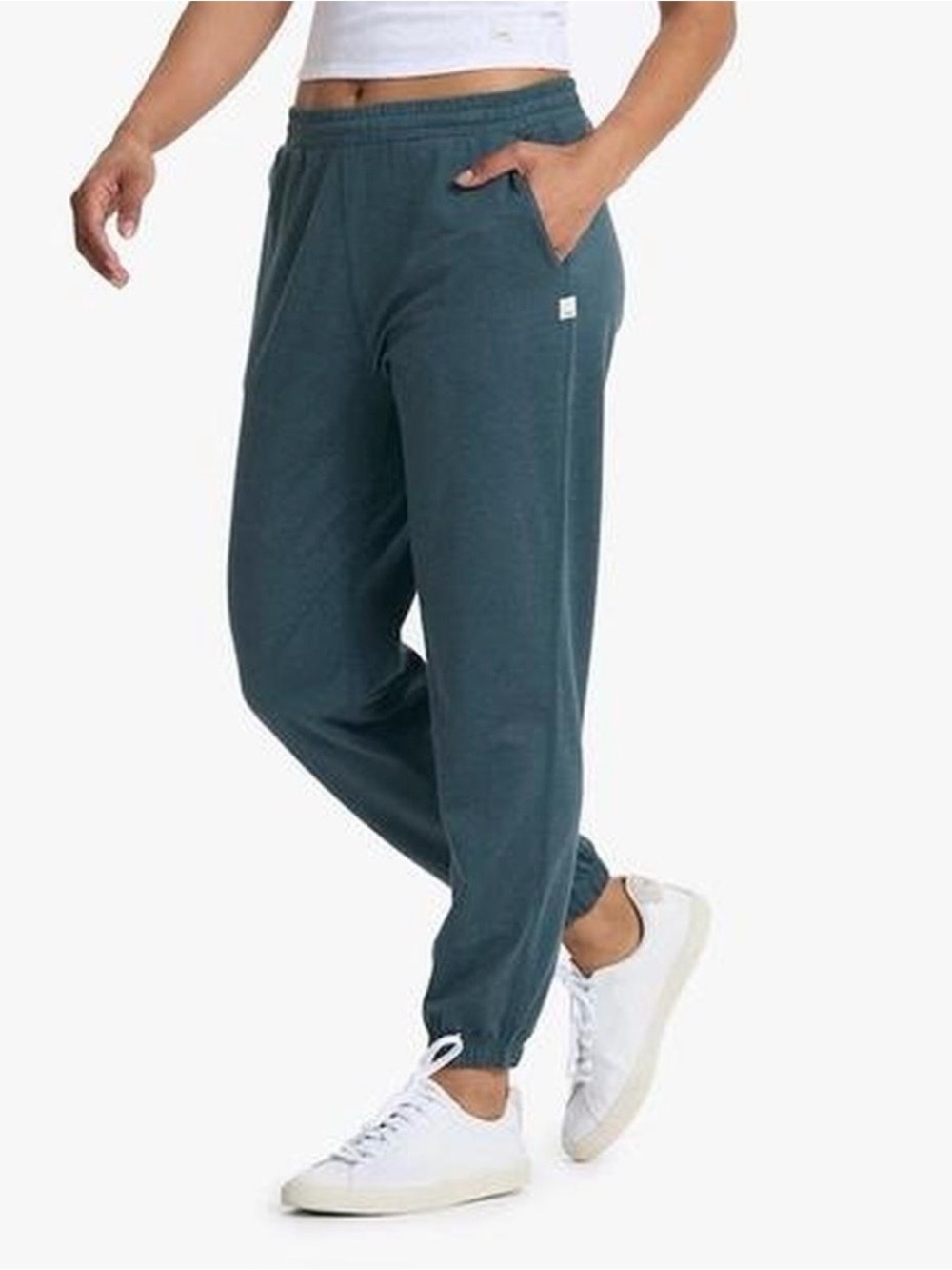 Vuori Boyfriend Jogger Full Length Womens M Green DreamKnit Pants VW457
